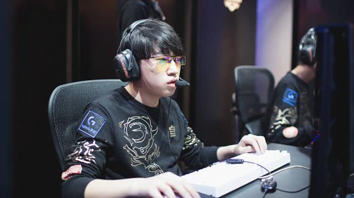 性运动员的 性运动员的